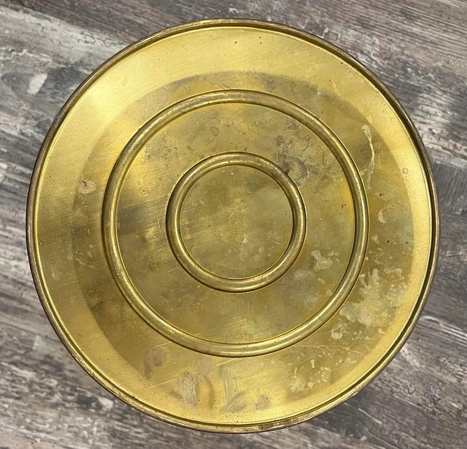 Lombard England Hammered Brass Lion Head Planter - 9