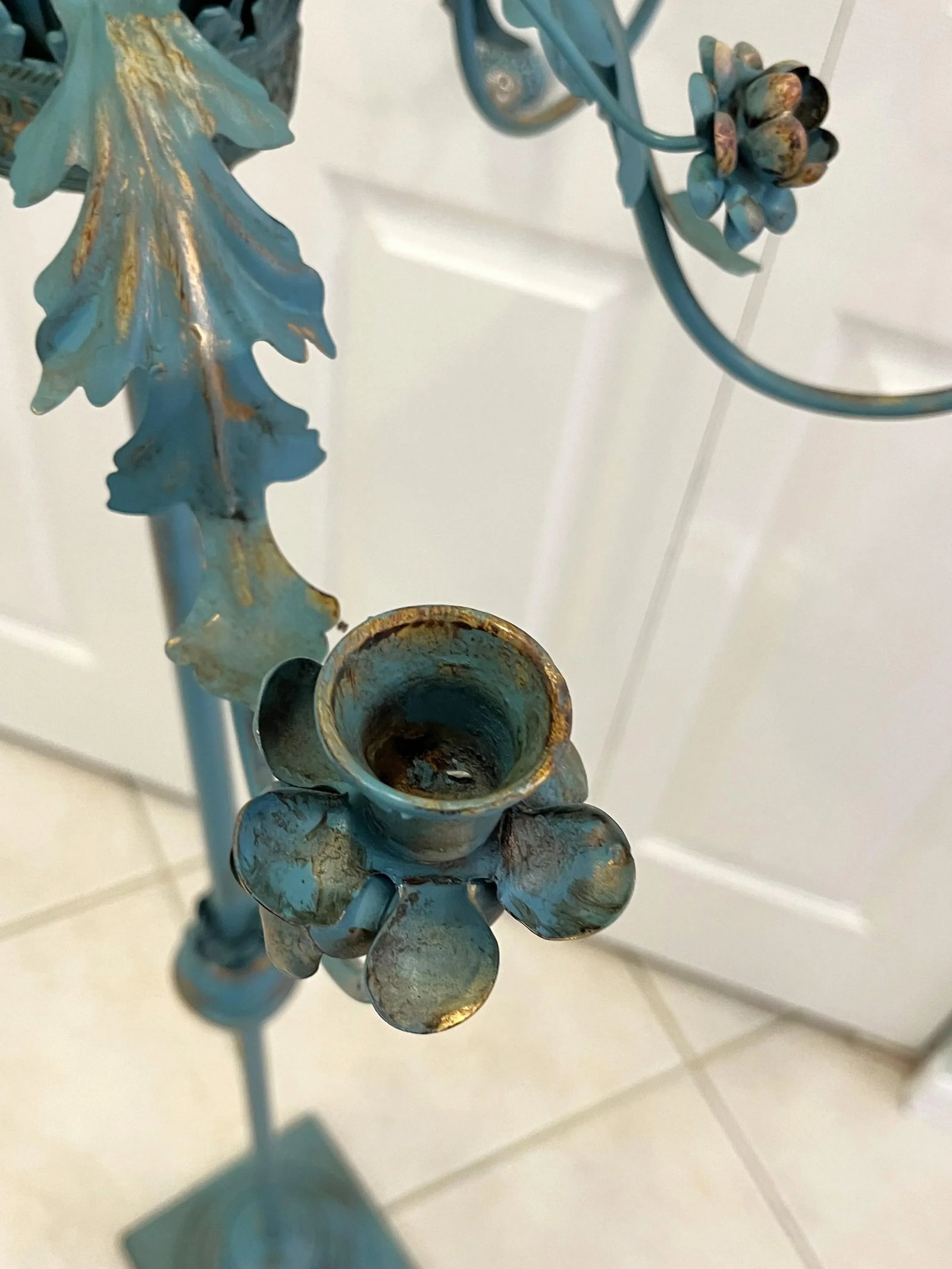 Mid Century Painted Tole 6-Candle Floor Candelabra - 11