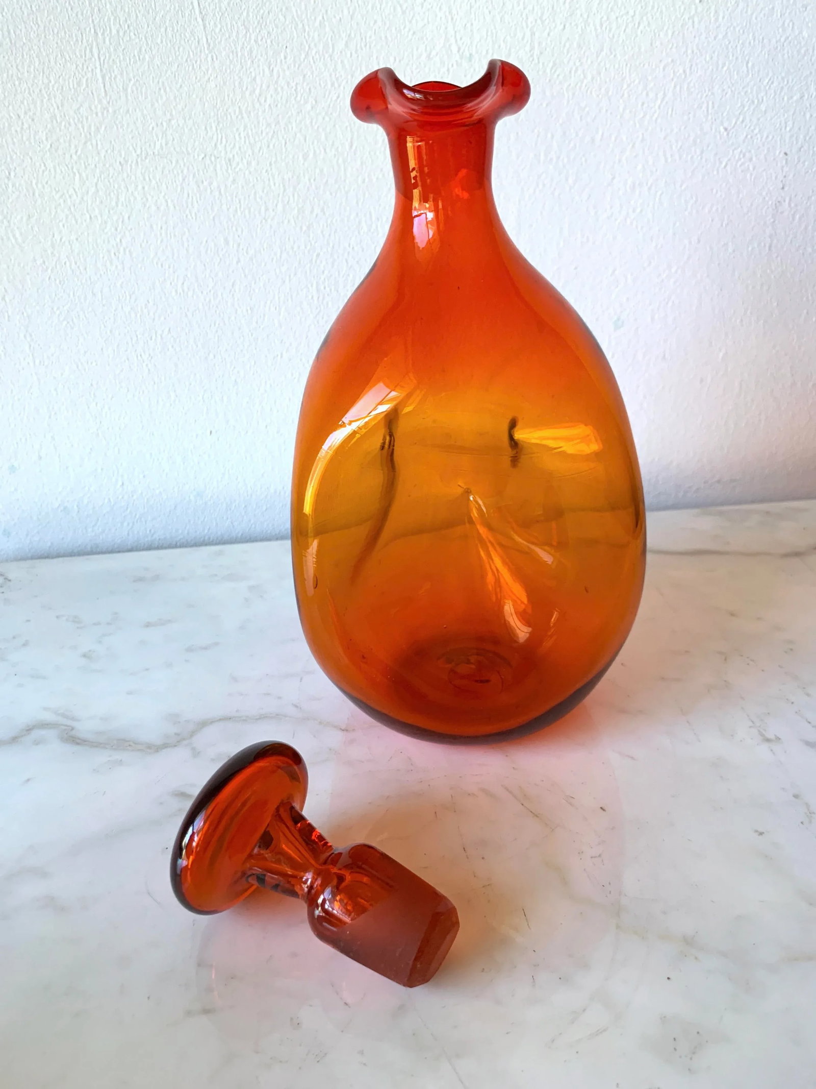 Mid Century Modern Blenko Tangerine Art Glass Decanter, by Winslow Anderson Model #49. - 6