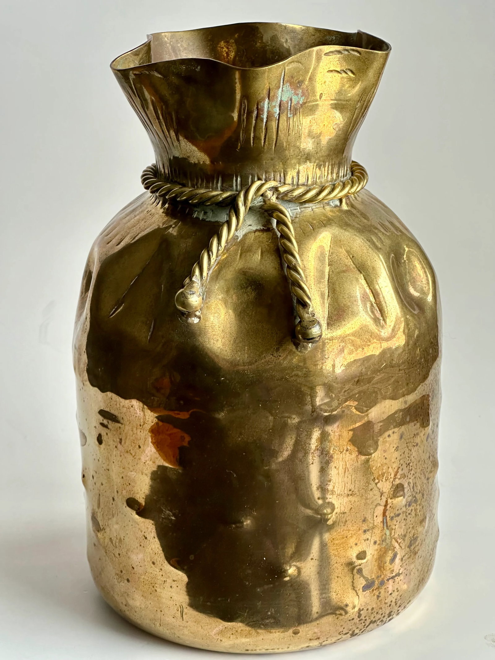 Trompe l'Oeil Brass Money Bag Vase - 6