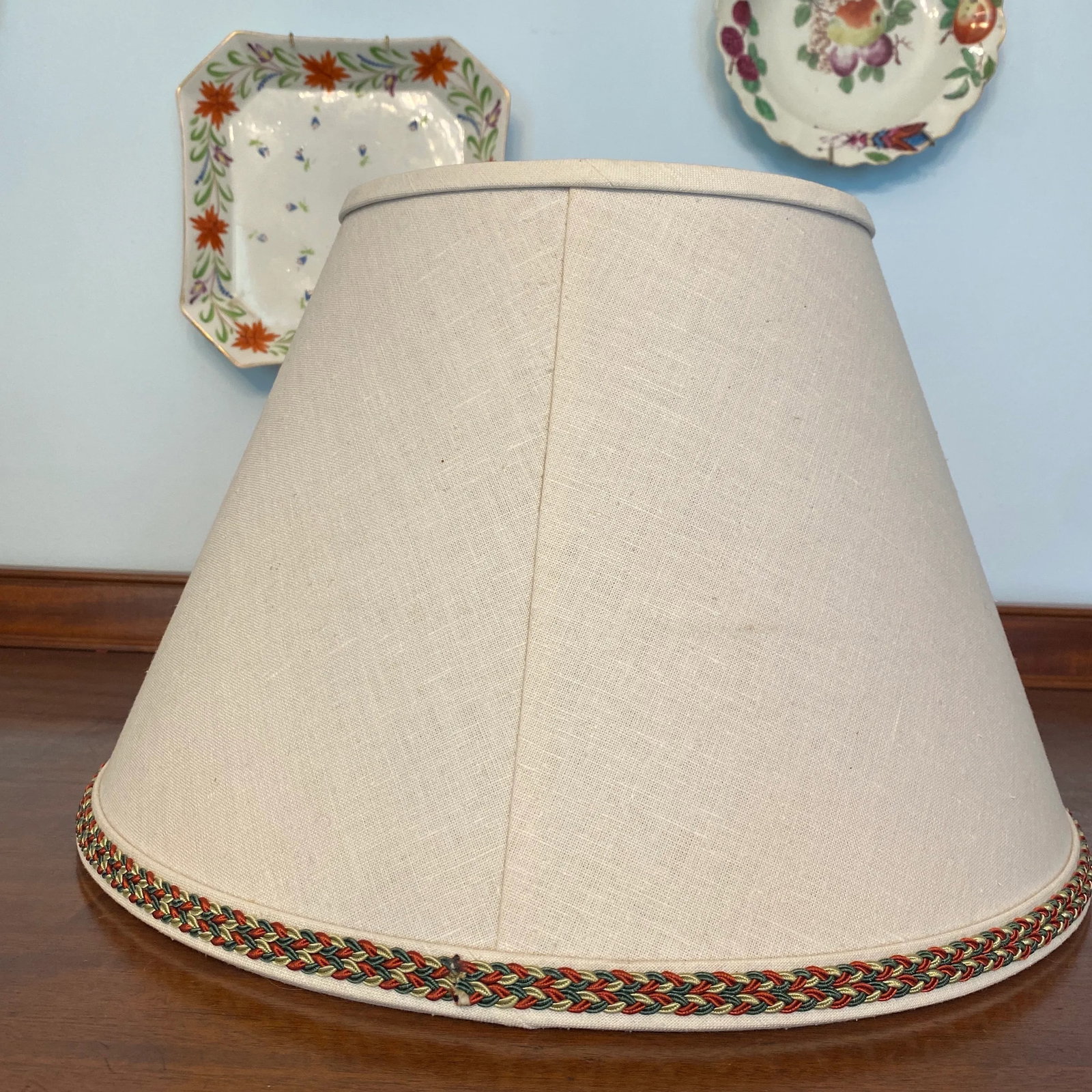 Late 20th Century Off White Linen Lampshades a Pair - 9
