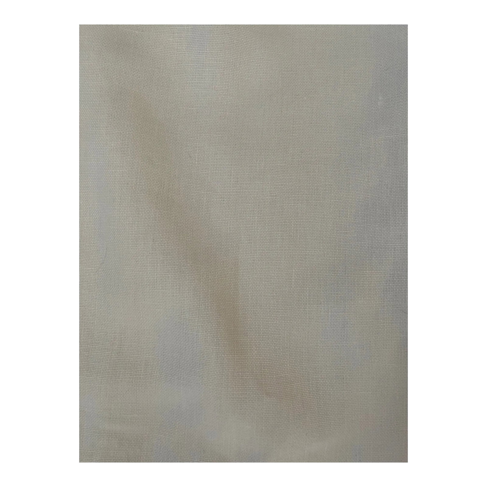 White Duralee Pinch Pleat Curtain Drapes - Pair of 2: Duralee 32061-18 white fabric. Curtains made in Washington, DC BUTTERFLY PLEATED TRAVERSE CURTAINS, Total of 2 Fully lined in white. Gorgeous. Note that they do not have an area for a pole as they