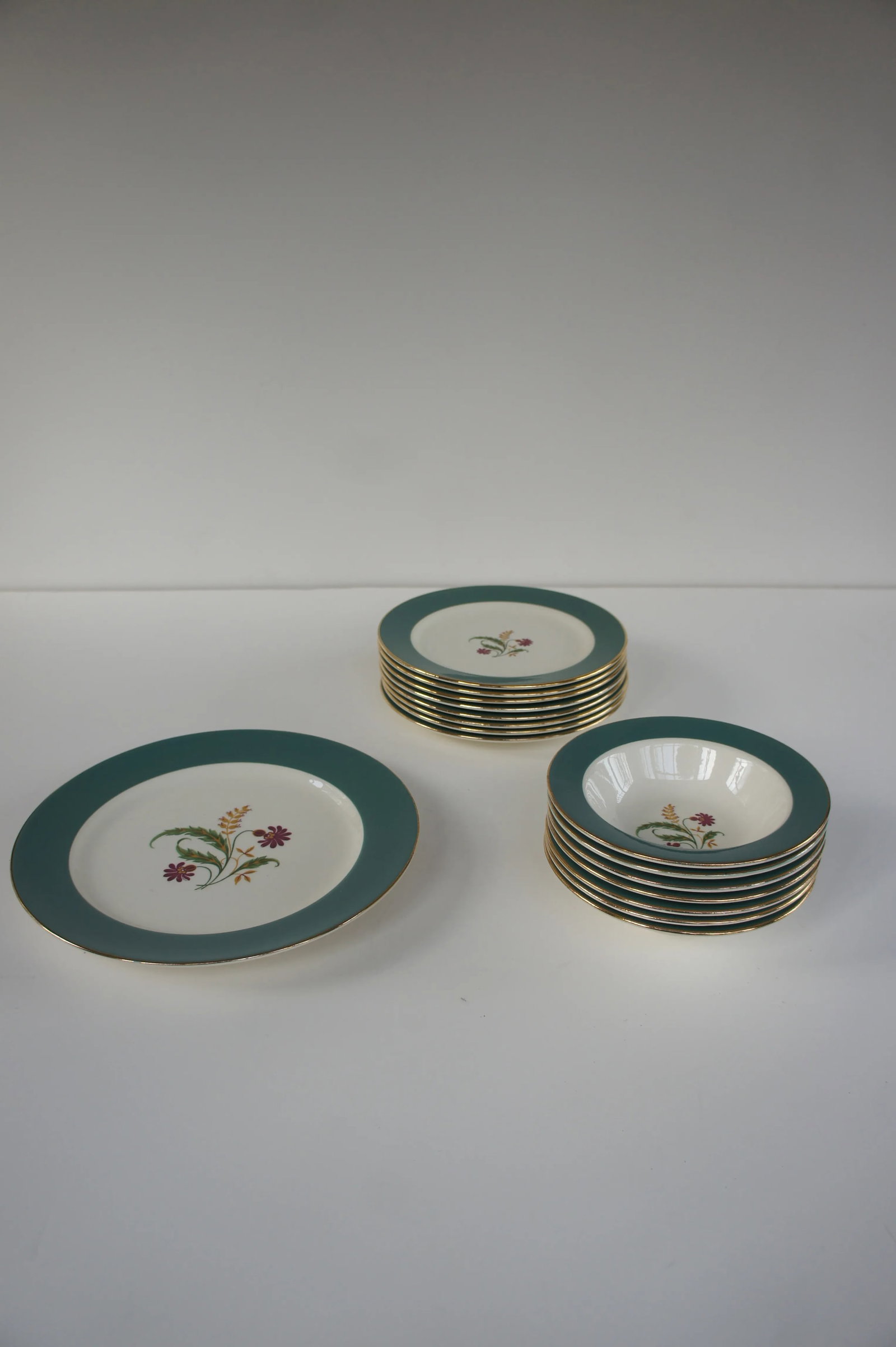 Homer Laughlin Cavalier Eggshell Berkshire Pattern, Gold Rim, Teal Band, Flower Center China - Set o - 3