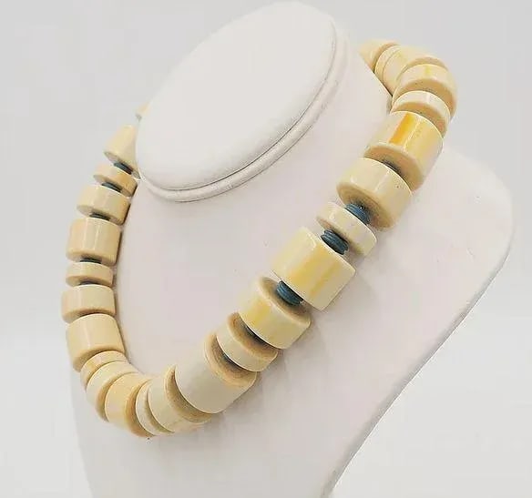 Vintage Signed Monet Beaded Ad Piece Necklace, 1982 - 7