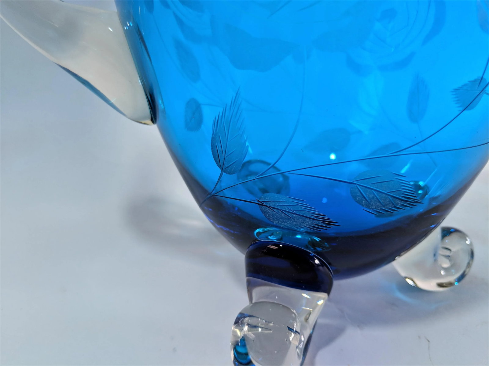 1960s Vintage Hand Blown Blue Glass Pitcher - 9