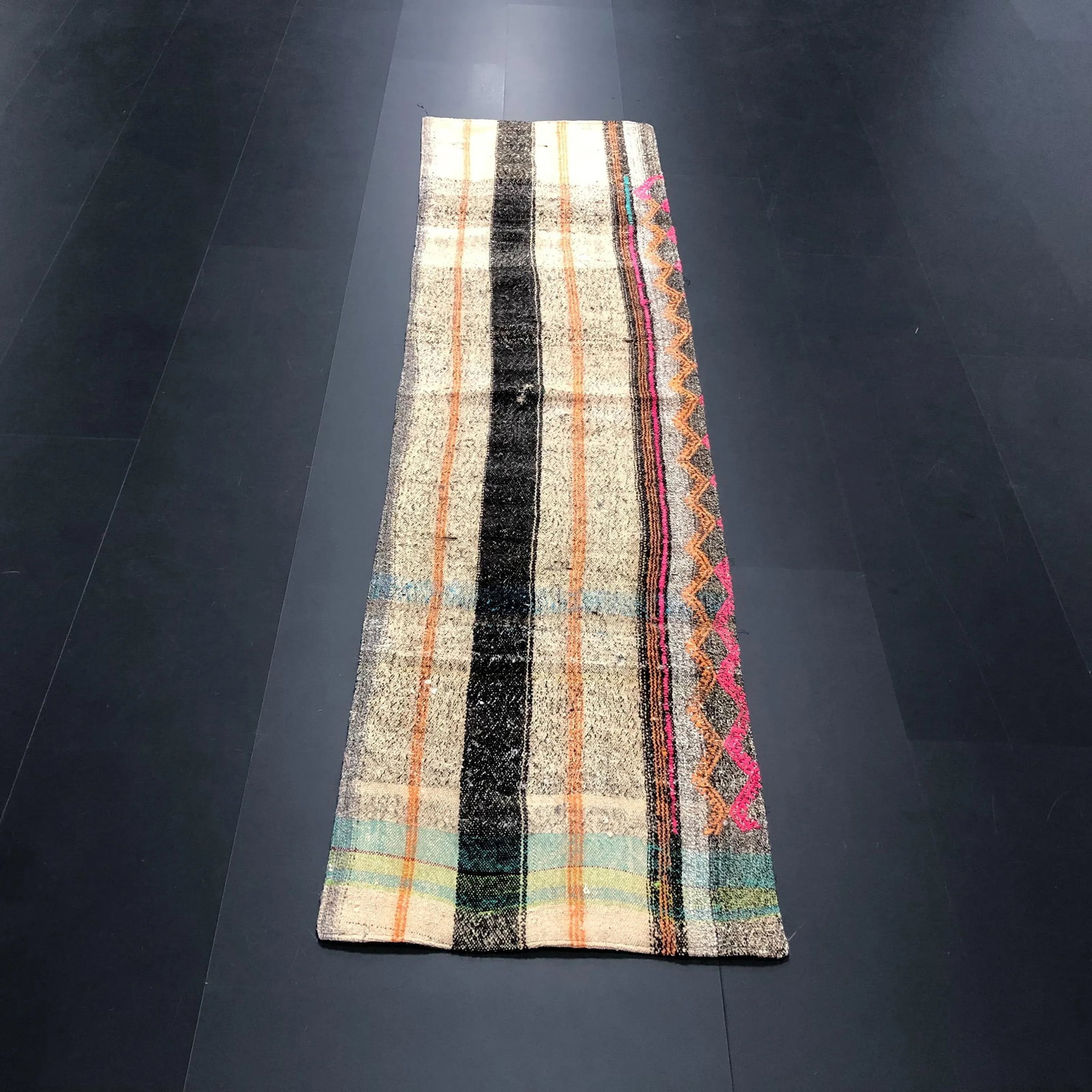 Vintage Turkish Anatolian Bohemian Handmade Kilim Runner Rug - 1'10'' * 7'2'' - 11