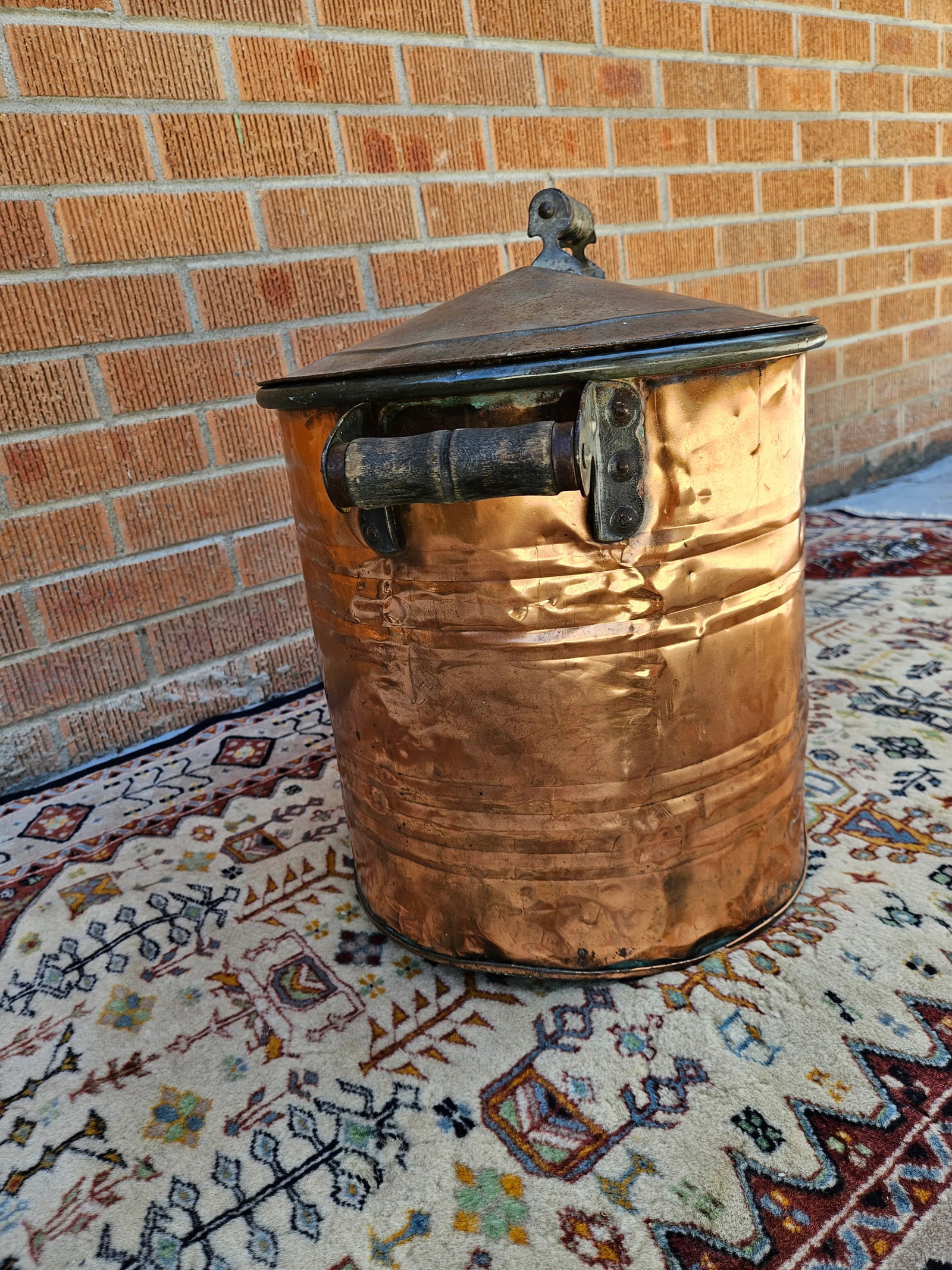 Early 20th Century Vintage Copper Bin With Lid - 4