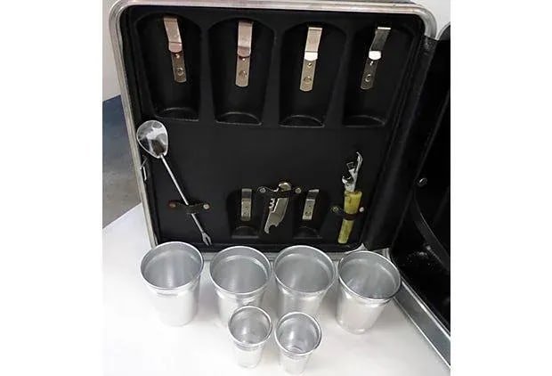 Mid Century Drinks Travel Kit - 5