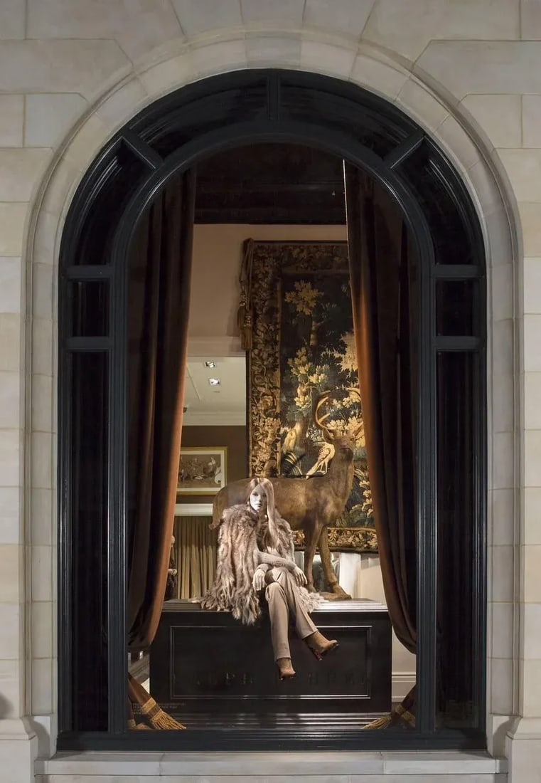 Antique 18th Century Flemish Verdure Tapestry 'from Ralph Lauren Window Display' - 7