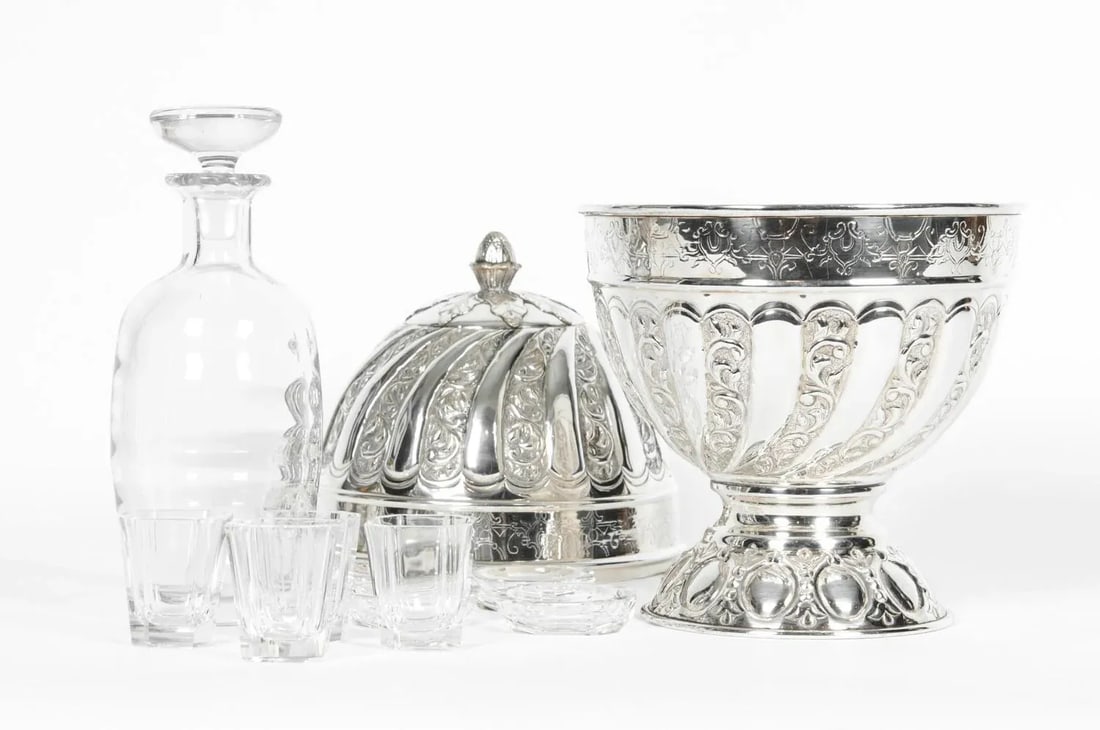 Sheffield Silver Plated Egg Shape Liquor Cave - 7 Piece Set - 10