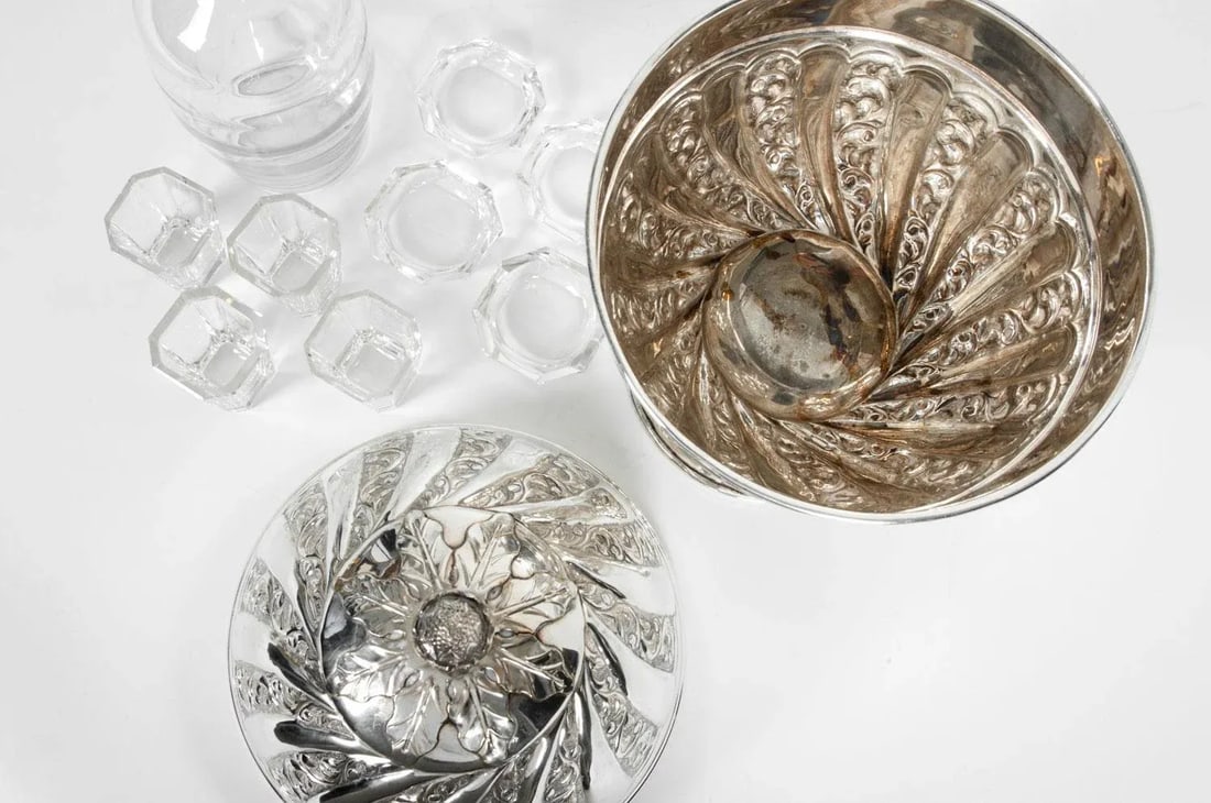 Sheffield Silver Plated Egg Shape Liquor Cave - 7 Piece Set - 6