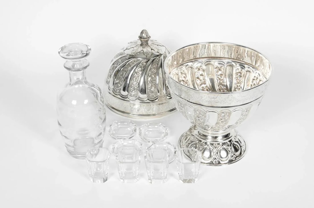 Sheffield Silver Plated Egg Shape Liquor Cave - 7 Piece Set - 8