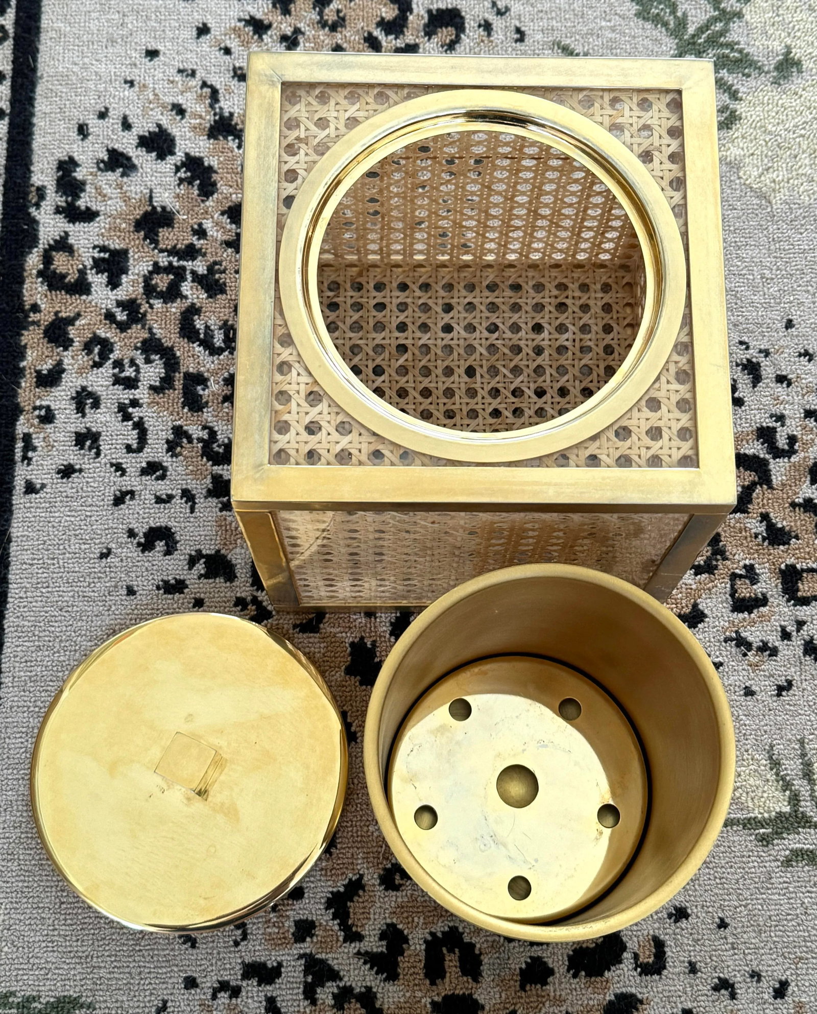 1970's Italian Lucite, Caning, Brass Ice Bucket Crespi/Dior Style - 6