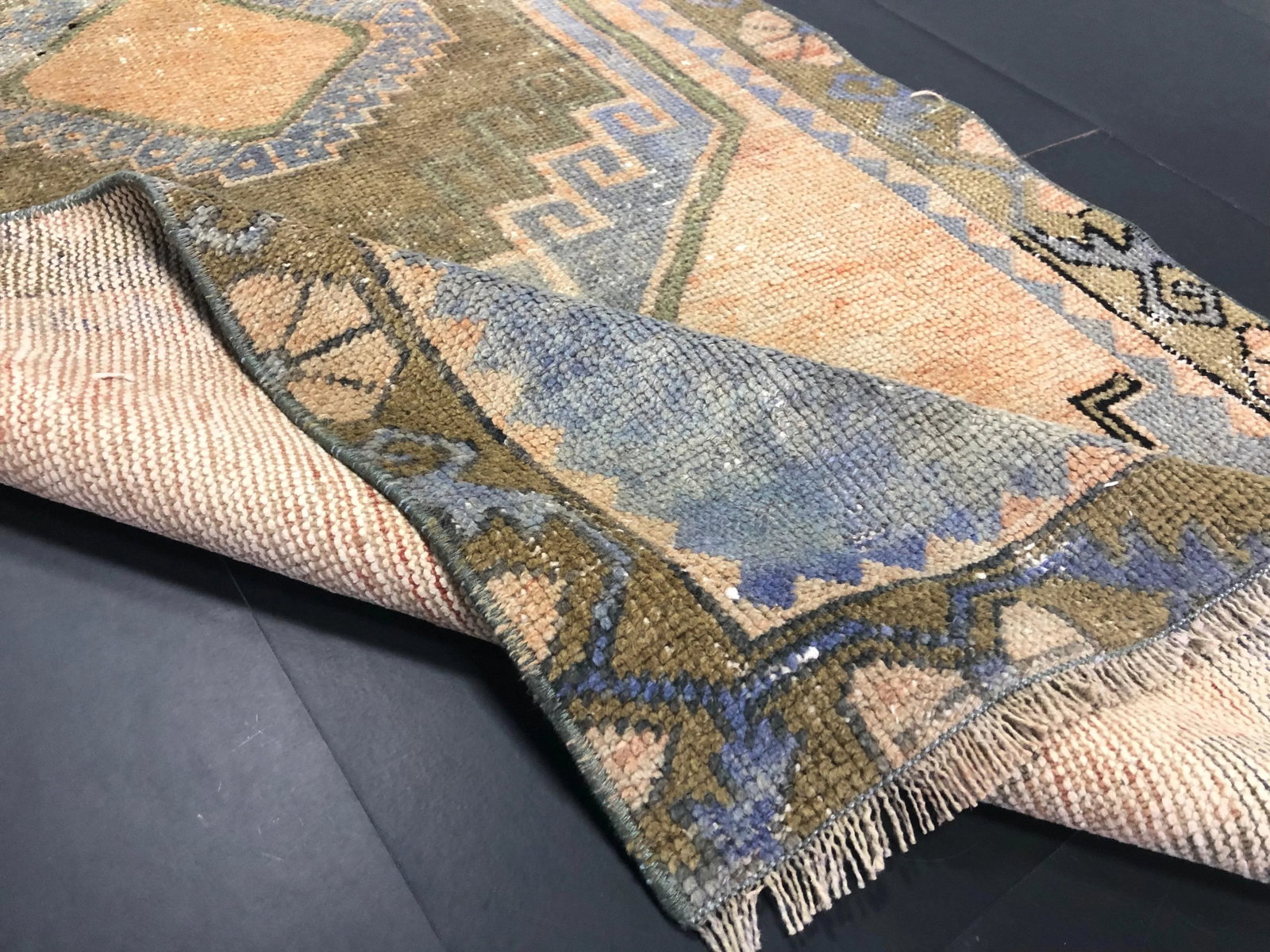 1960s Vintage Aztec Faded Vintage Turkish Anatolian Wool Runner-2'6'' * 8'9'' - 4