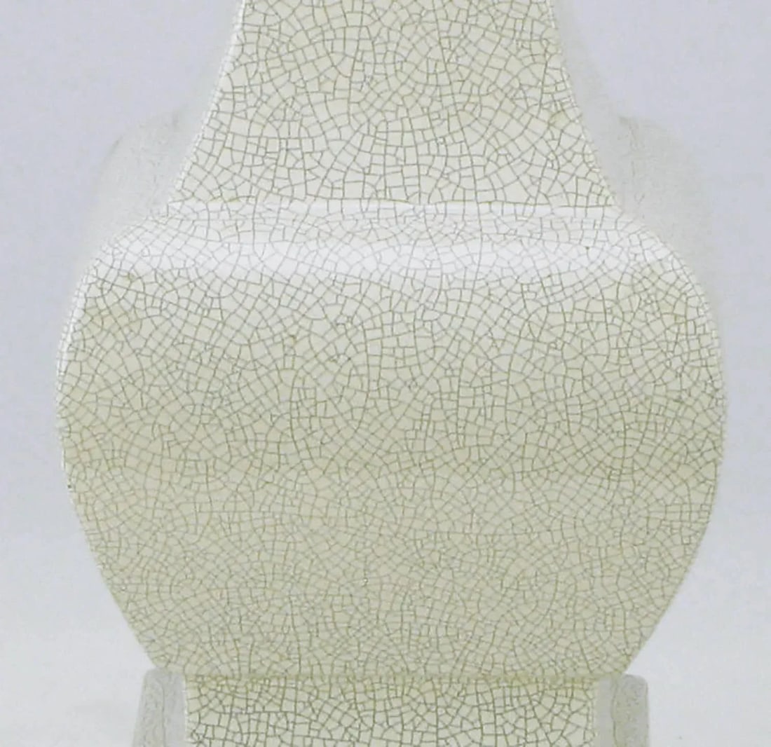 Pair of White Crackle Glazed Ceramic and Brass Table Lamps Attributed to Stiffel - 5