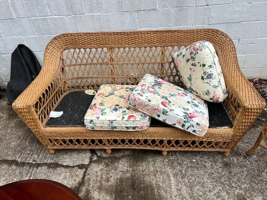 Late 20th Century Vintage Henry Link Furniture Wicker Sofa and Lounge Chair With Floral Cushions, Sm - 4
