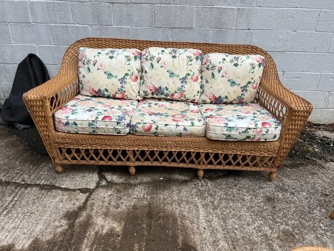 Late 20th Century Vintage Henry Link Furniture Wicker Sofa and Lounge Chair With Floral Cushions, Sm - 7
