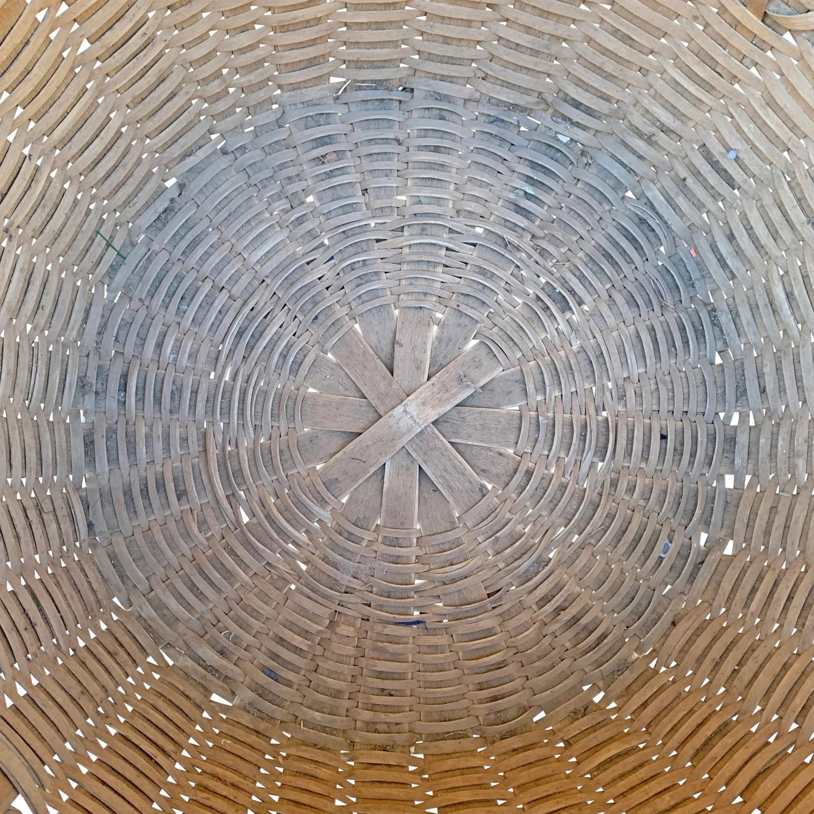 19th Century American Feather Basket - 12