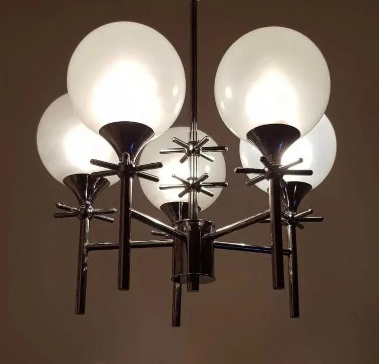 French Opaline 1970s 5-Light Chandelier - 3