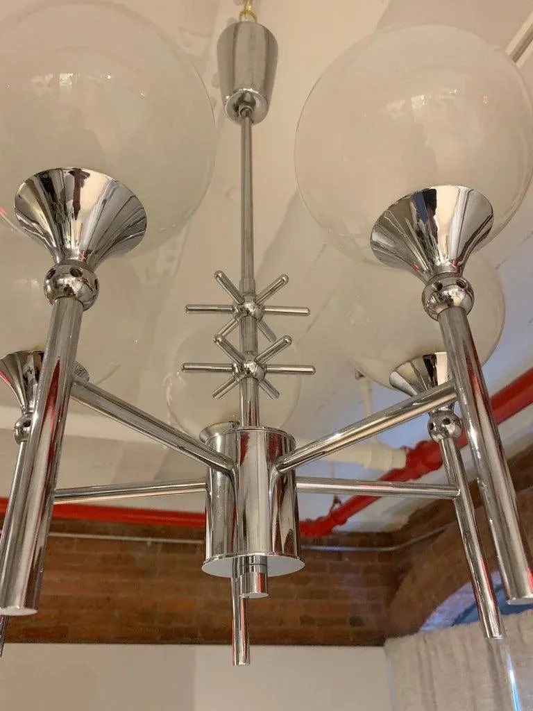 French Opaline 1970s 5-Light Chandelier - 7