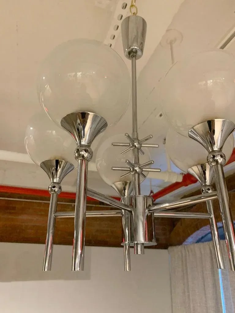 French Opaline 1970s 5-Light Chandelier - 8