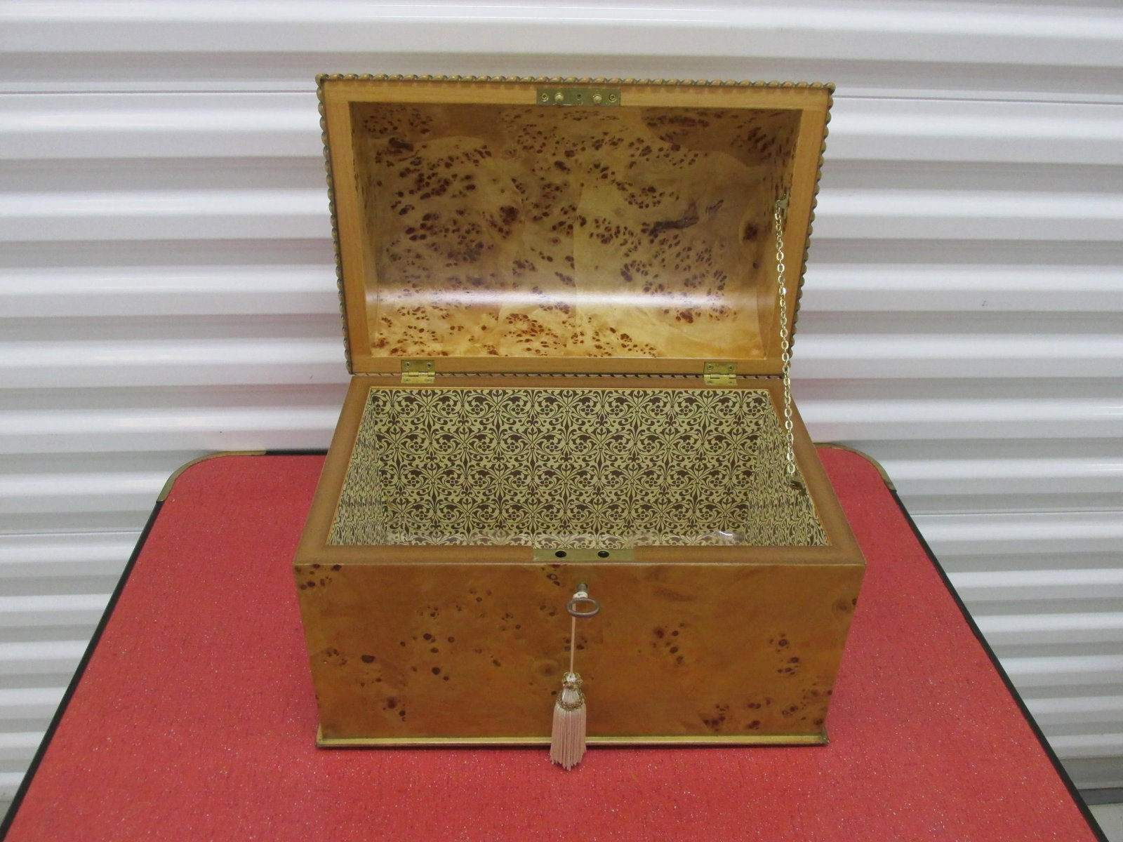 Late 20th Century Small Italian Olive Burl Wood Chest - 2