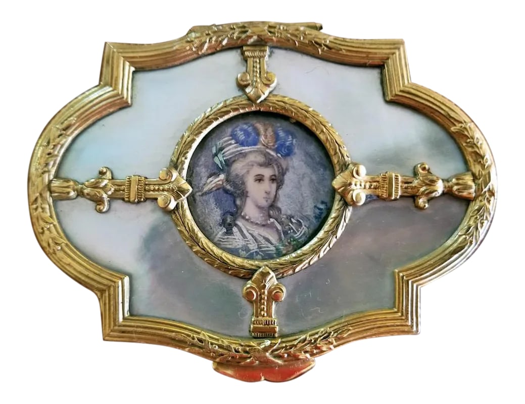 18c French Louis XVI Ring Box With Miniature Portrait of Lady: Stunning little French Ring Box, 18h Century French Louis XVI Brass and MOP Box with Miniature Portrait of Lady. Box inlaid with mother of Pearl and miniature portrait of a Lady of Importance, in peri