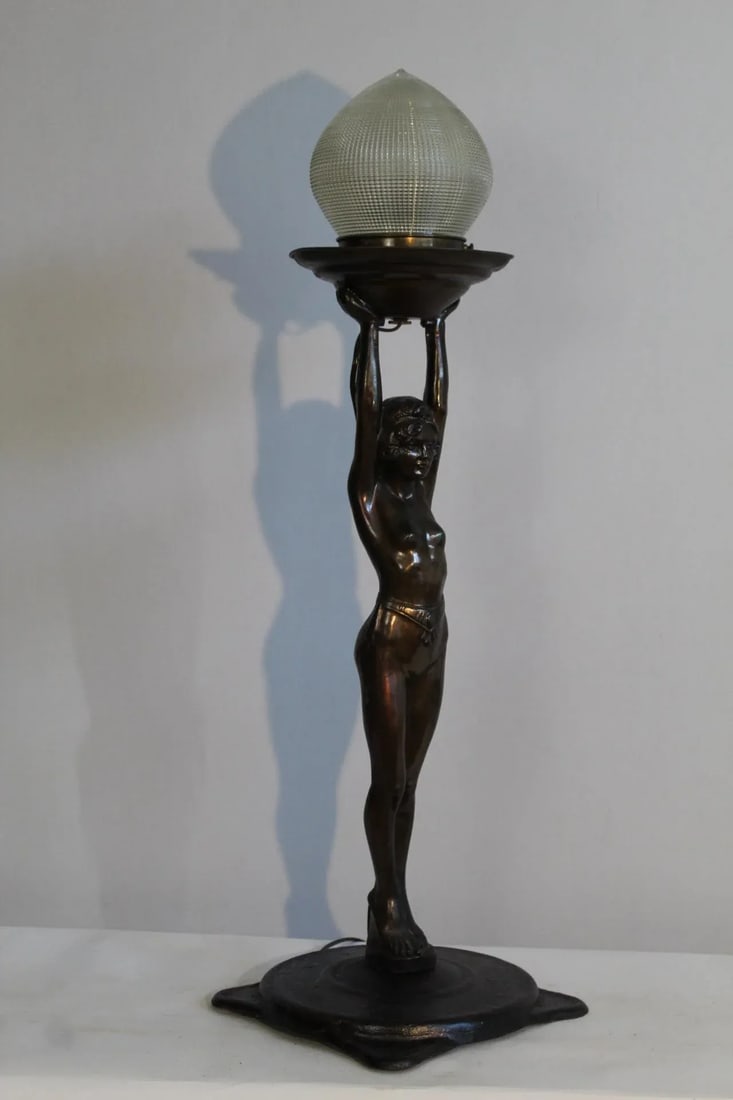 1920s Everlite Art Deco Lamp - 9