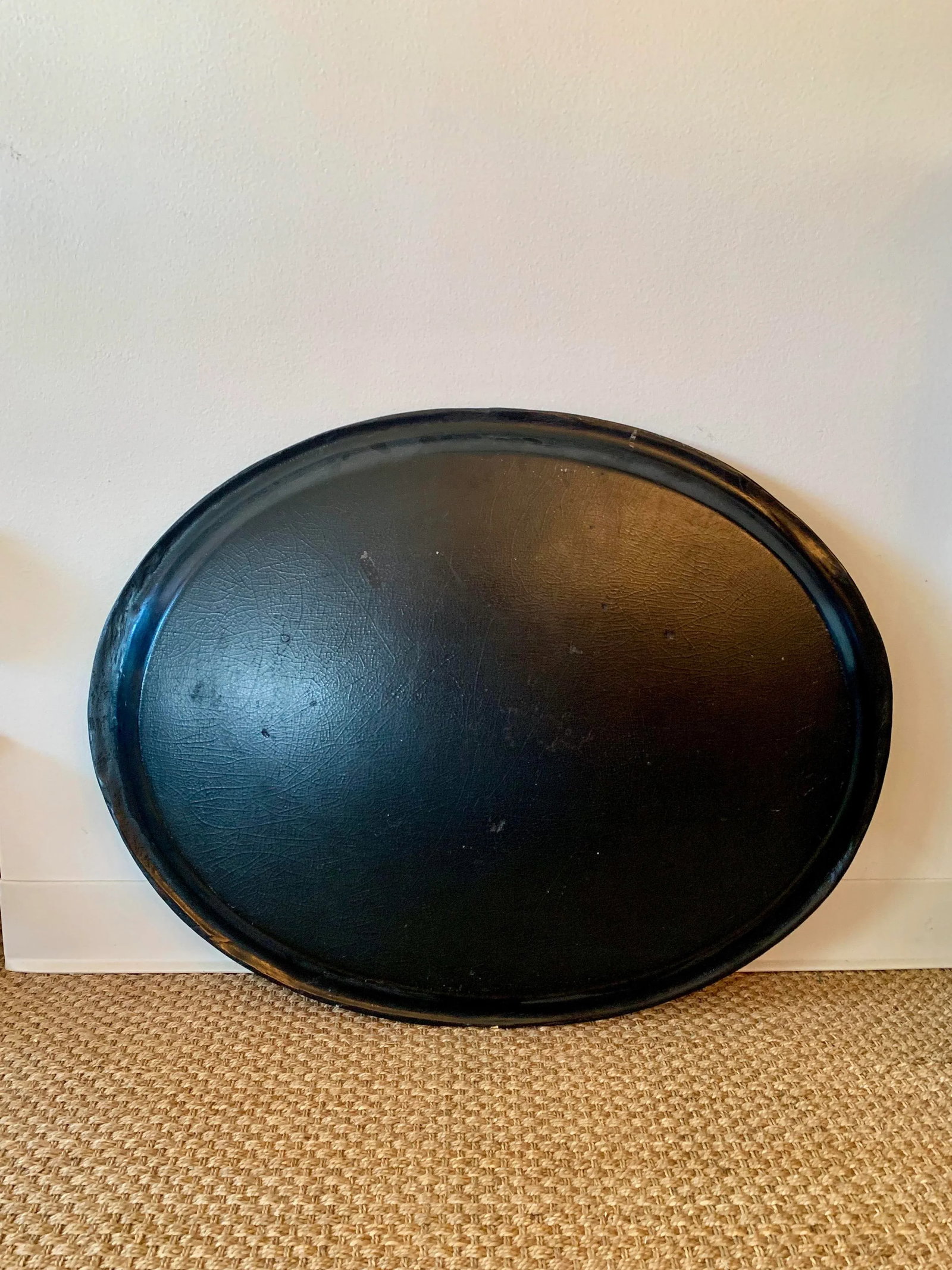 19th Century Black Paper Mache VictorianTray With Mother of Pearl Inlay - 3