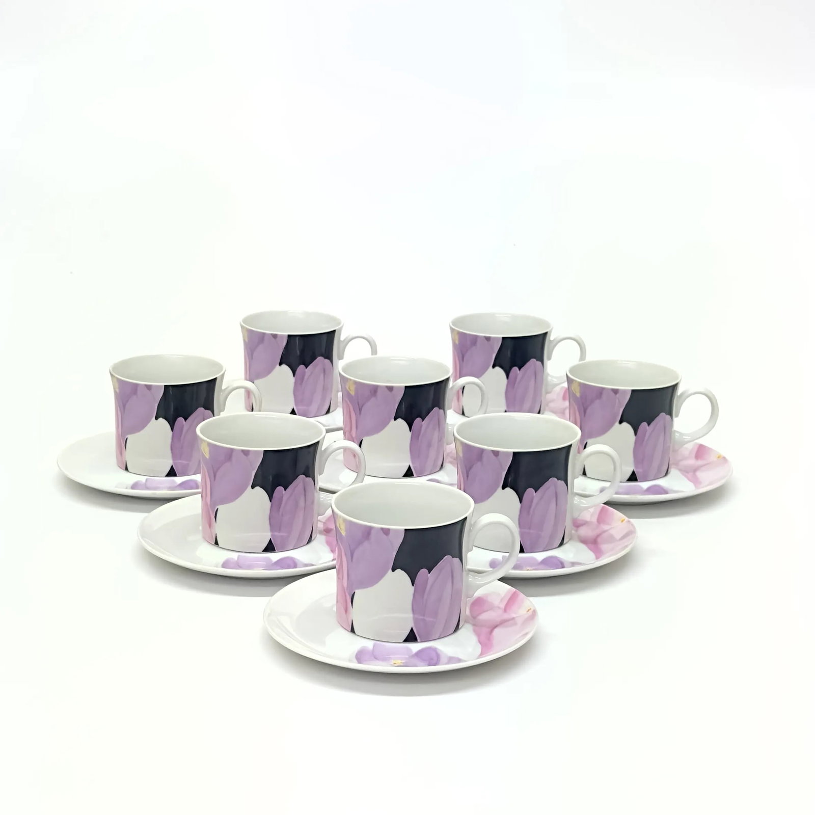 Mikasa Fine Porcelain 'Vogue' Tulip Dinnerset - Place Settings for 8 / 50 Pieces - 2