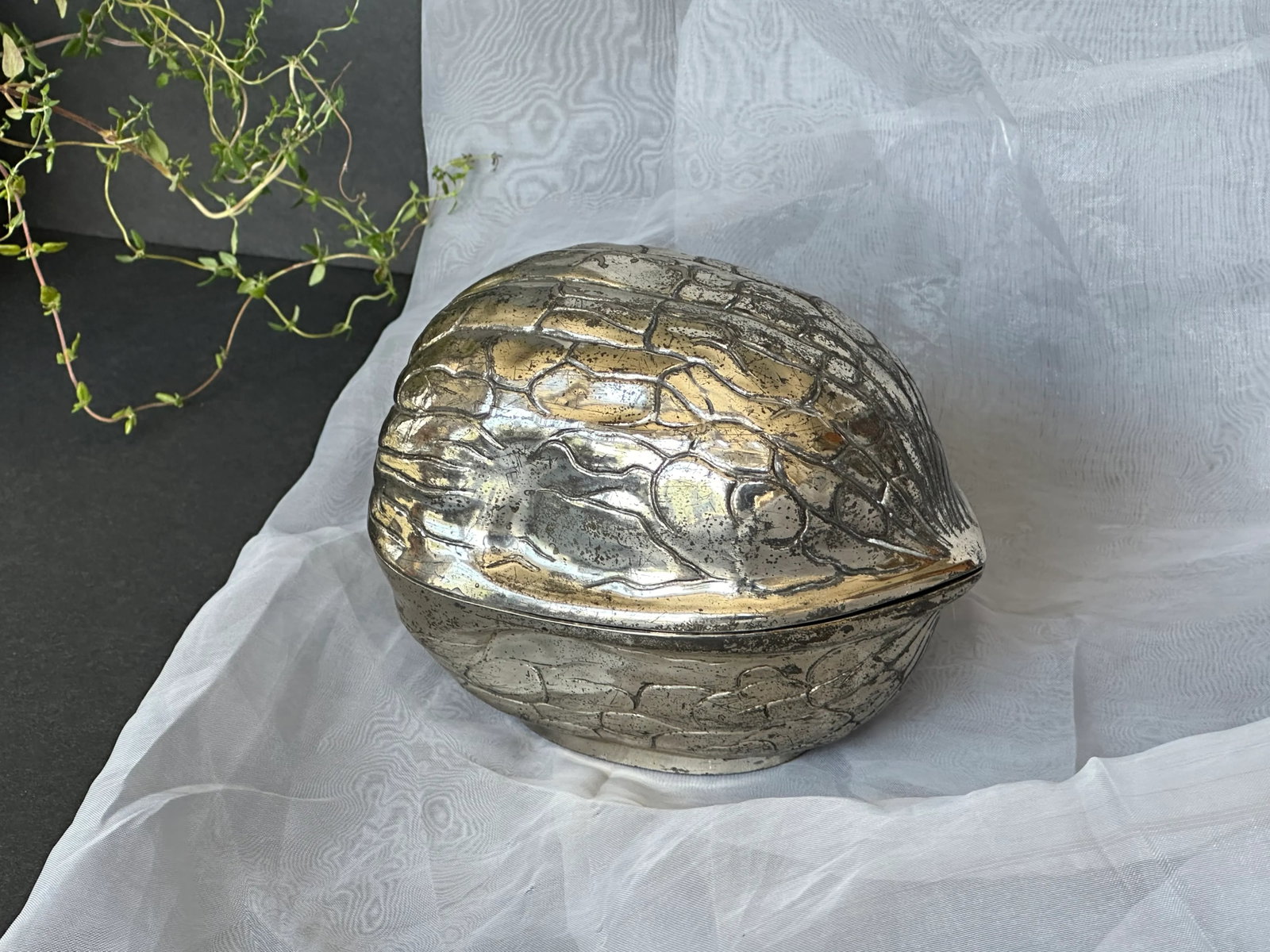 Silver Walnut Shape Trinket Box - 12