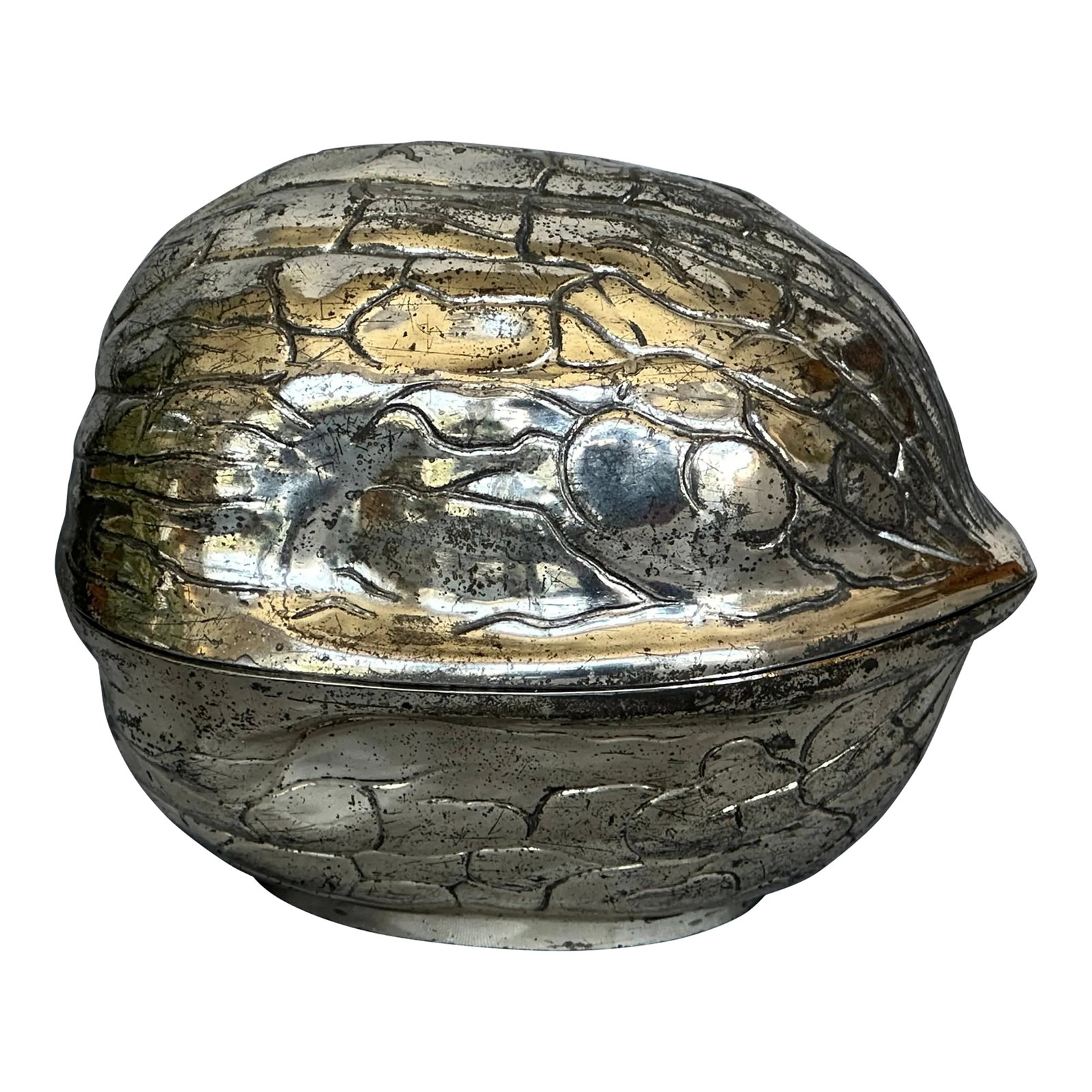 Silver Walnut Shape Trinket Box: Display this decorative vintage silver walnut trinket box on a home office desk, living room coffee table, hallway entry foyer console, or bedroom dresser, and use it as a catchall for small items.