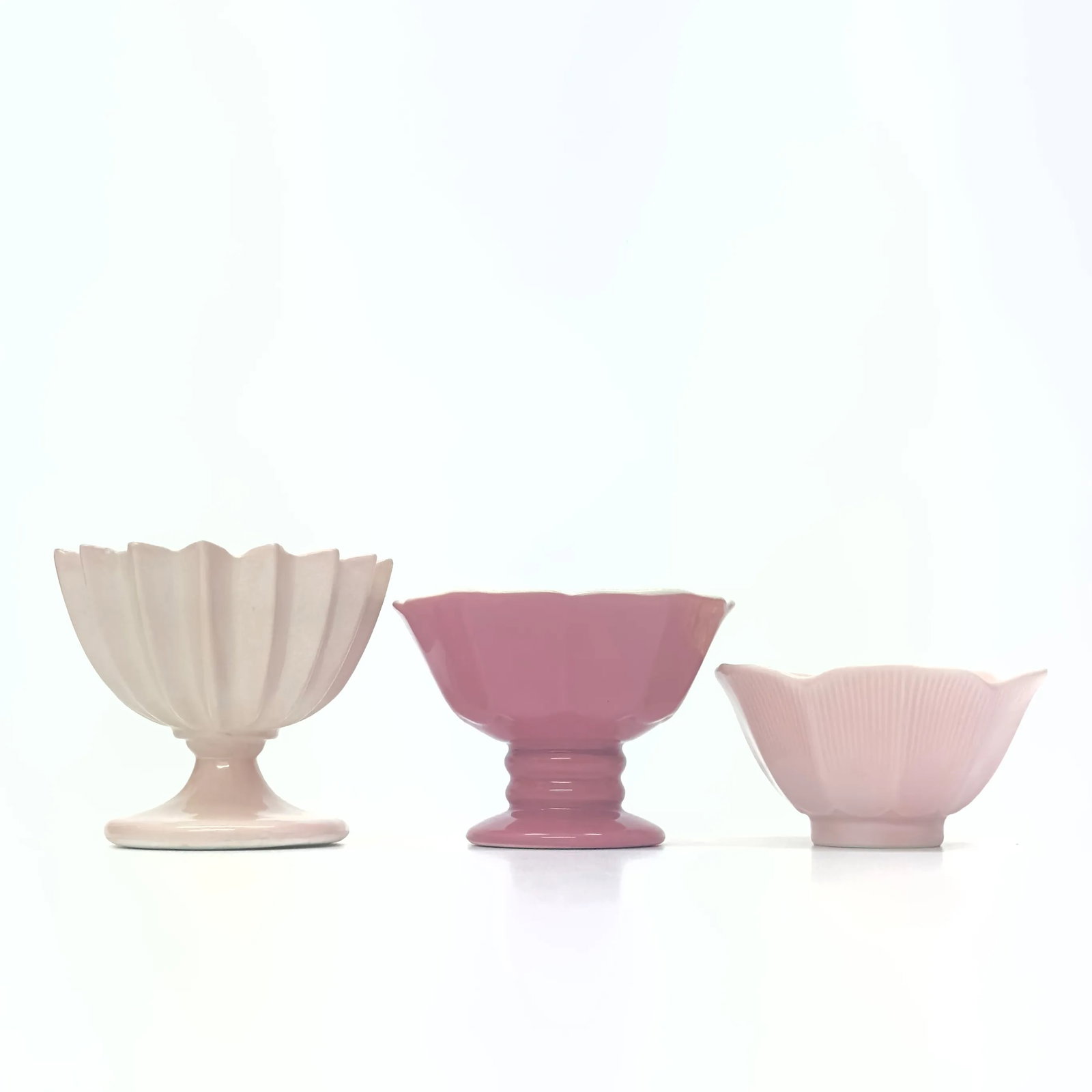 Pink Petite Footed Serving Bowl Curation - Group of 3 - 5
