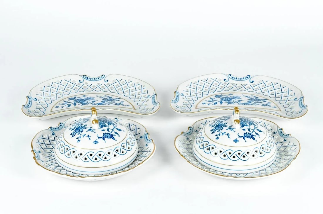 4 Piece Set of Porcelain Tableware - 3