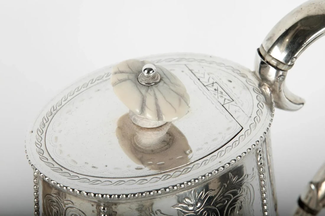 Old English Silver Plate Tea / Coffee Service - 4