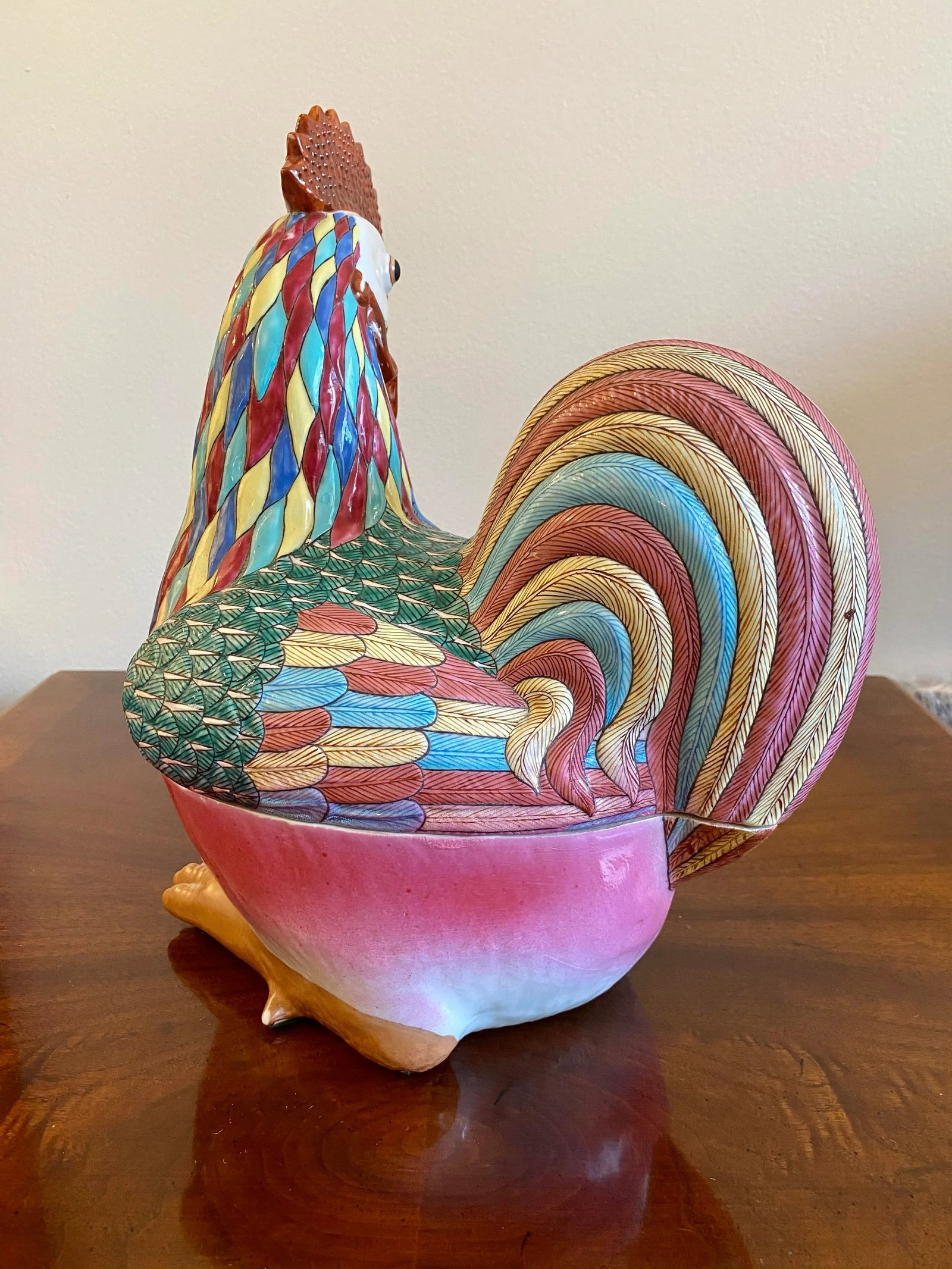 Mid 20th Century Antique Chinese Export Polychrome Porcelain Chicken, Hen, Rooster Form Tureen Box, - 5