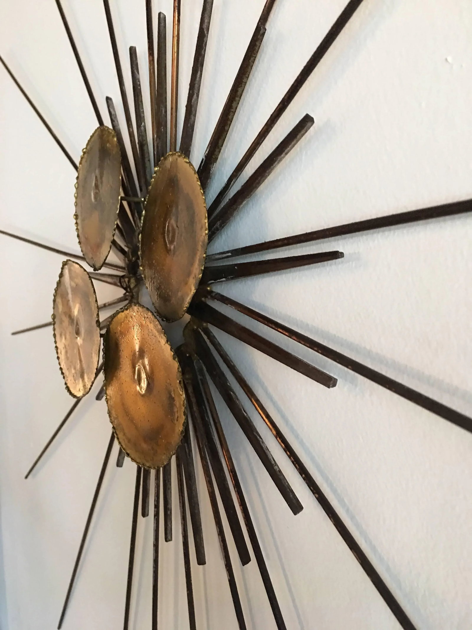Mid-Century Modern Brutalist Metal Sunburst Wall Sculpture - 4
