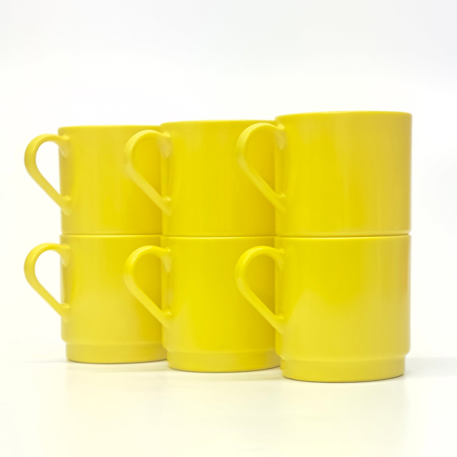 1970s Yellow Melamine Oblique Dinnerset by P M C - Place Settings for 6 / 16 Pieces - 10