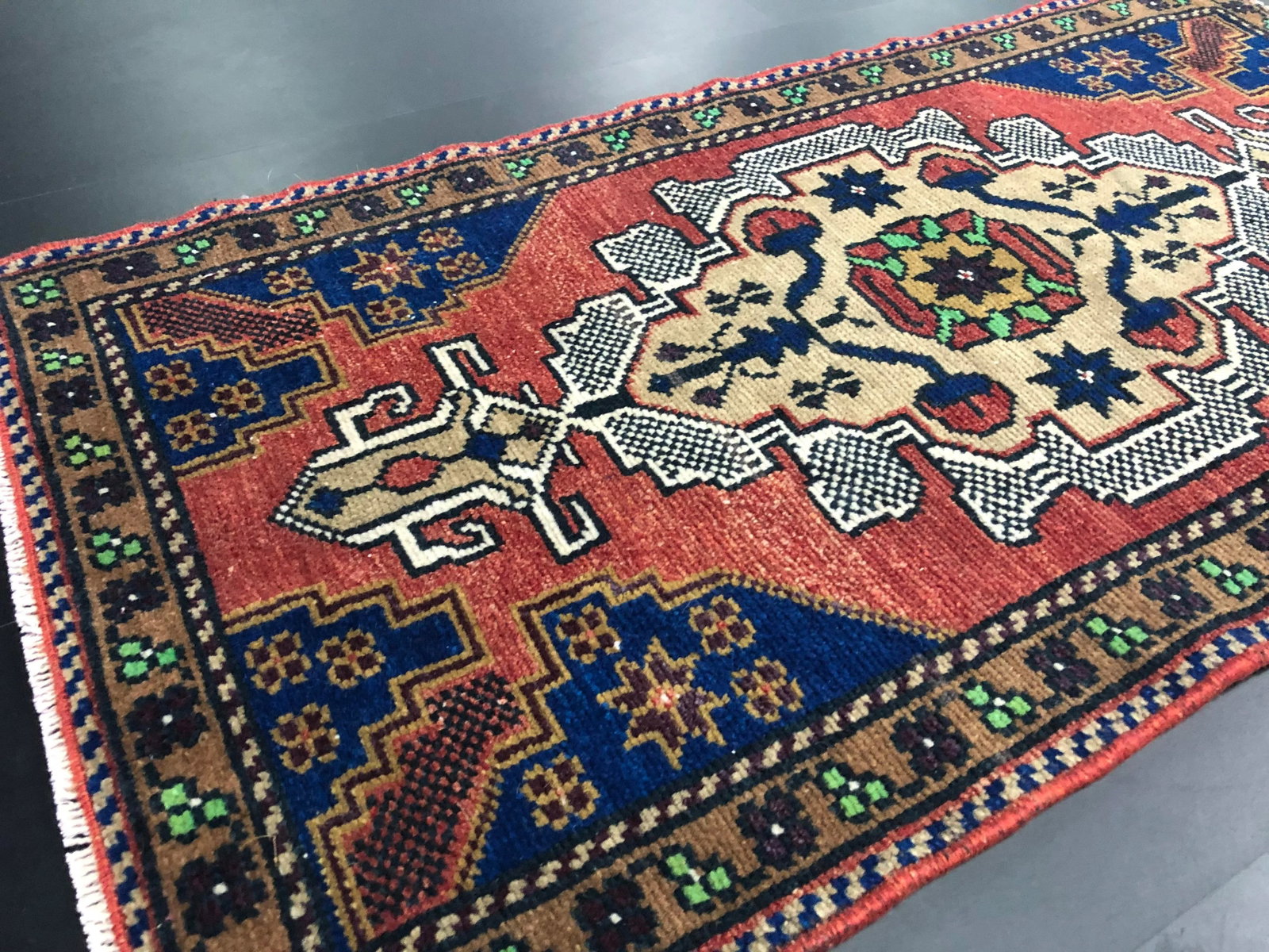 Vintage Turkish Handmade Oushak Small Rug 1'8'' * 3'2'' - 4