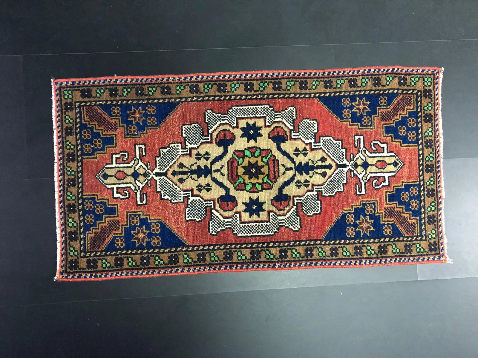 Vintage Turkish Handmade Oushak Small Rug 1'8'' * 3'2'' - 5