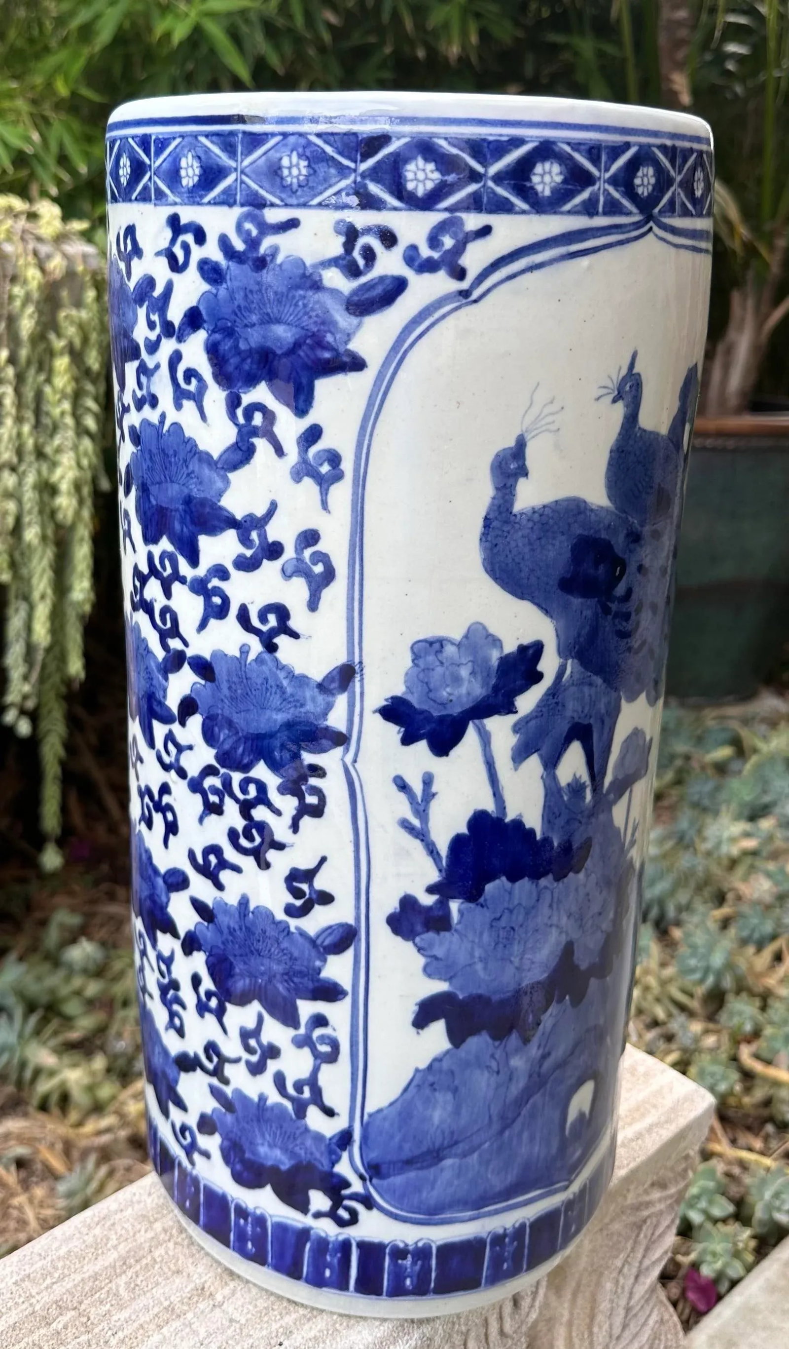 Mid 20th Century Chinese Qianlong Blue White Chinoiserie Peacock Floral Porcelain Cane Umbrella Stan - 3