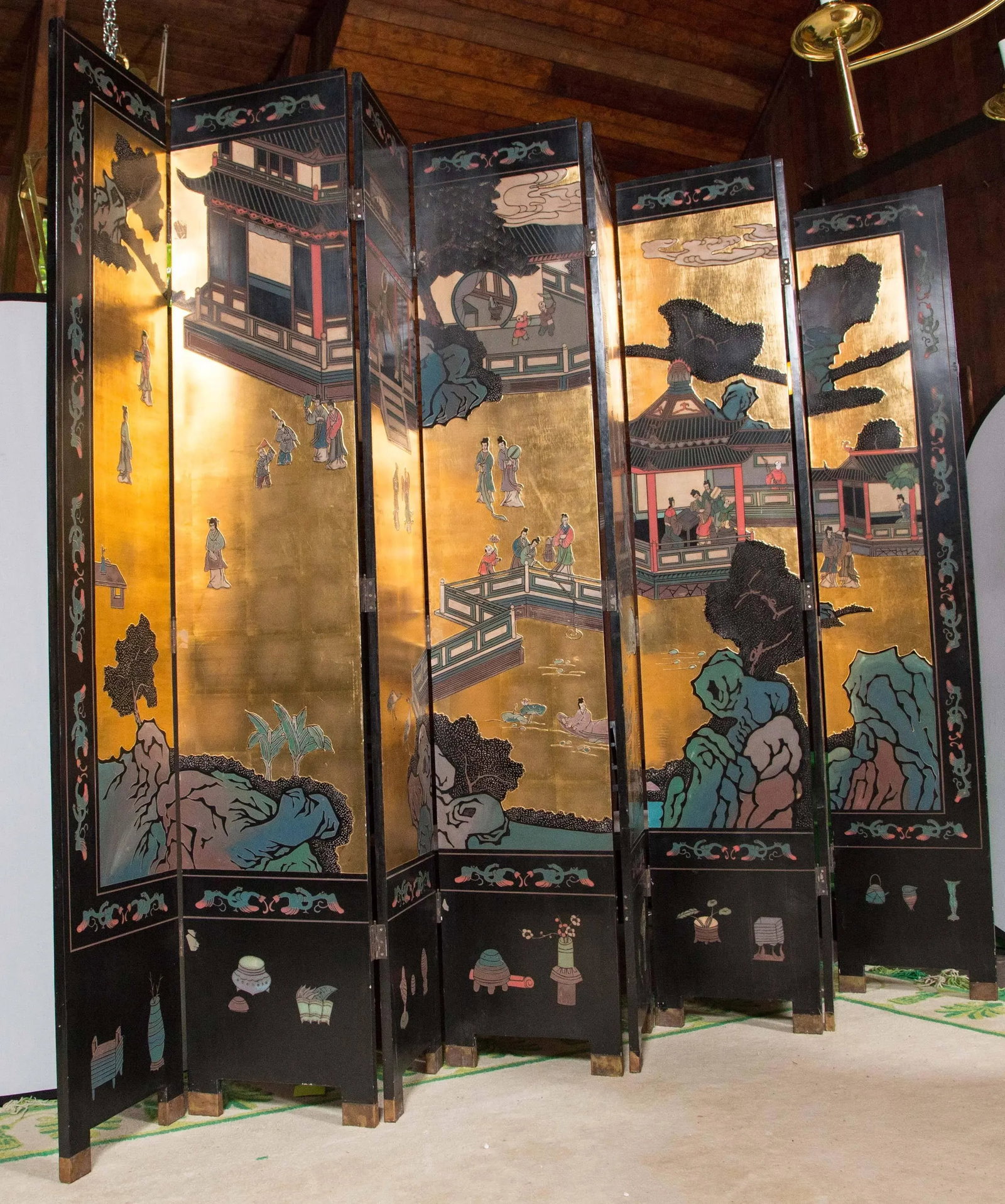 Large 8-Panel Coromandel Screen - 2