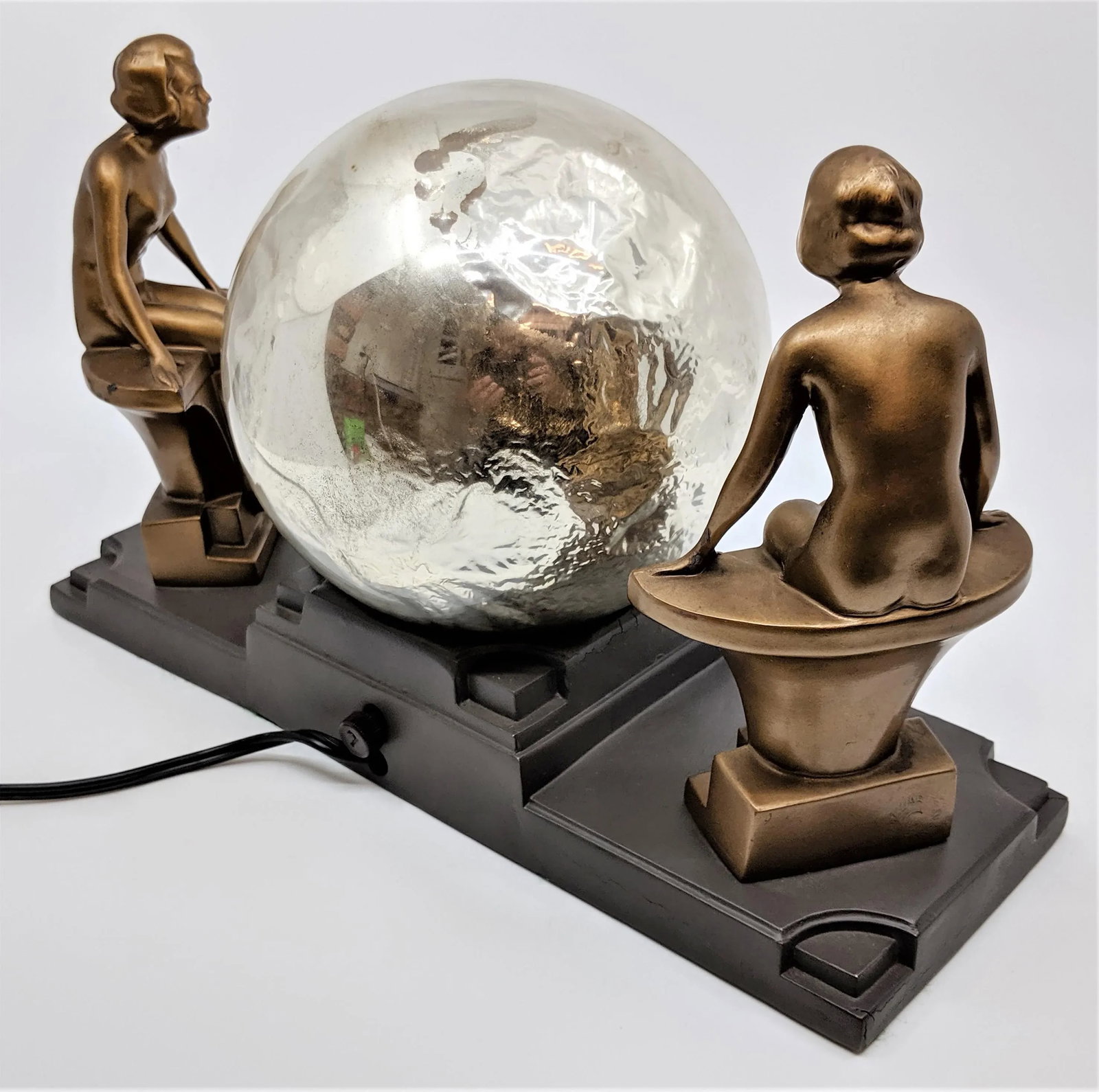 1930's Nuart Art Deco Double Nude & Glass Globe Table Lamp - 6