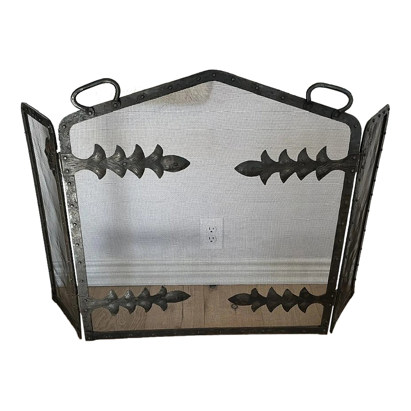 Antique Iron Arts & Crafts Fireplace Screen: Rare, simple but gorgeous iron and mesh fireplace screen from old Tudor home in the Midwest. A wonderful find because it's not too goopy and screams authentic Arts & Crafts style. Heavy, in very good