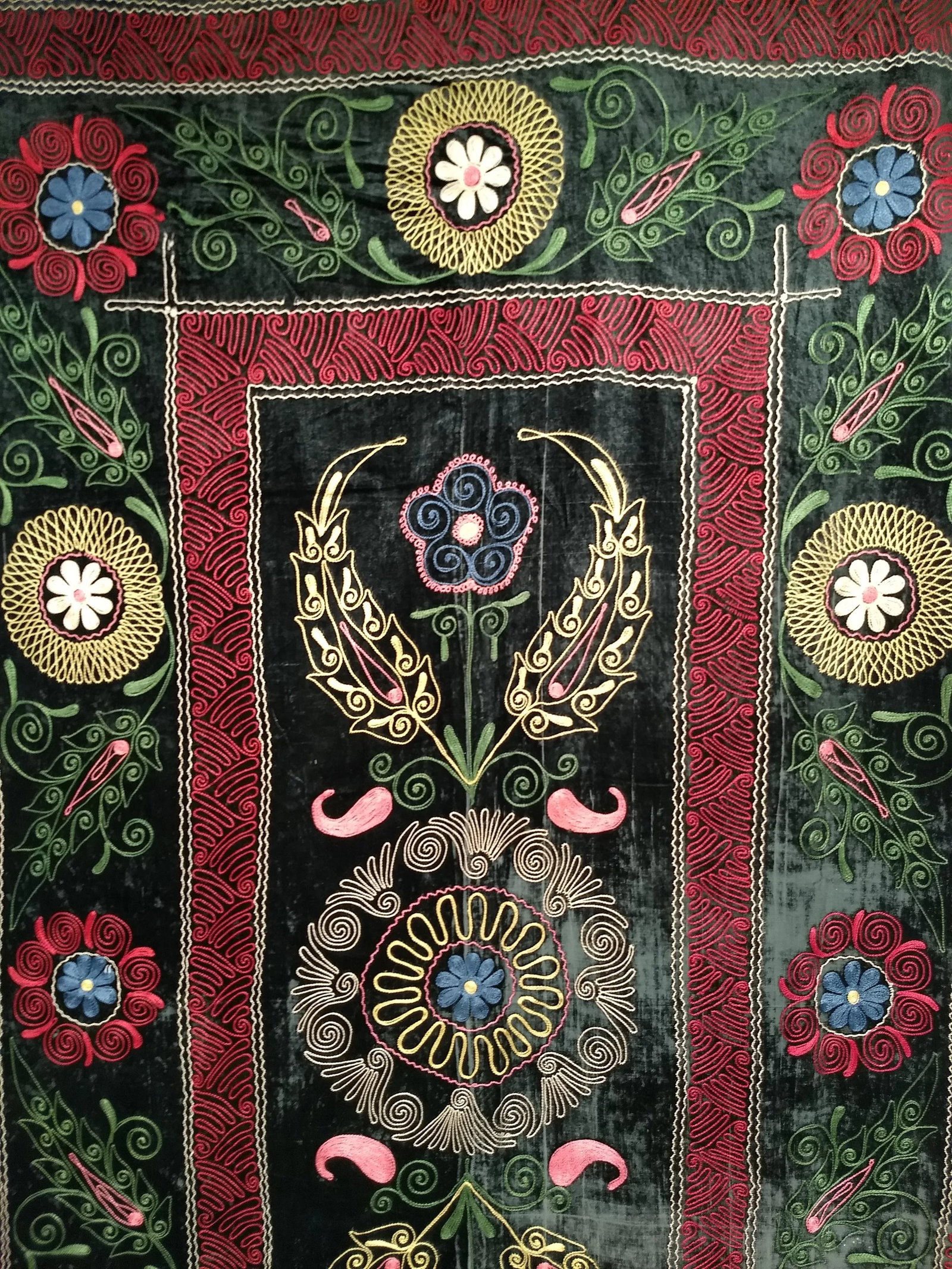 1950s Vintage Silk Suzani Textile - 7