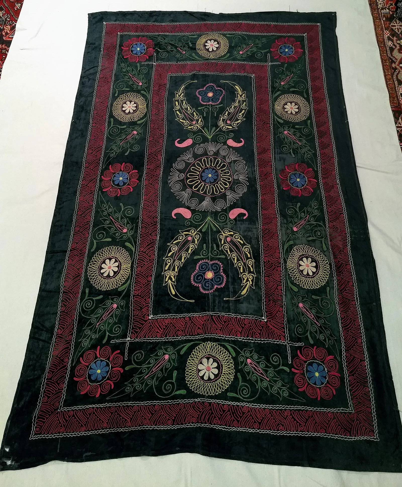 1950s Vintage Silk Suzani Textile - 8