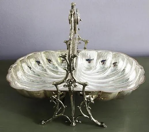 Early 20th Century Shell-Shaped Hinged Silver-Plated Biscuit Box - 7