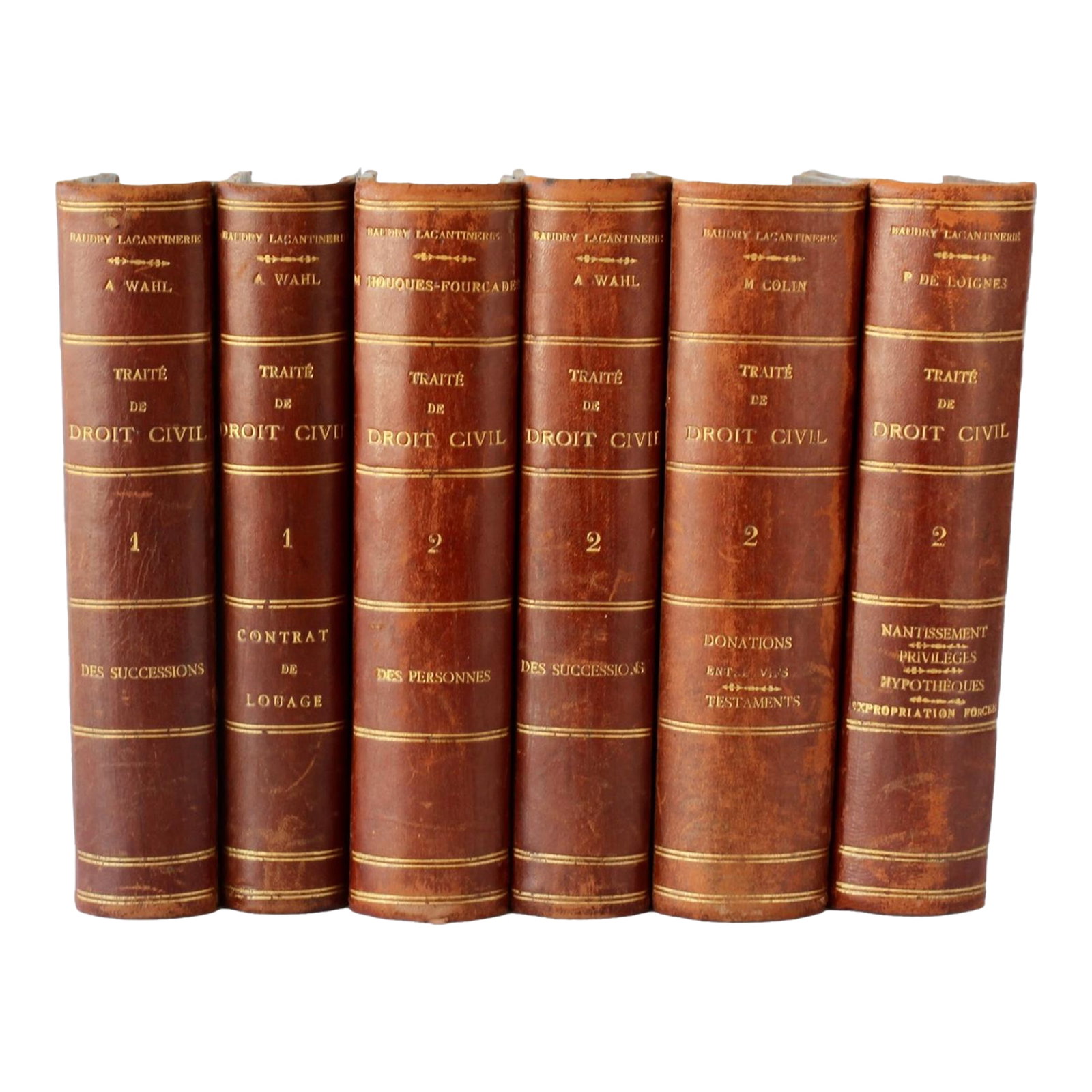 1895 French "Traite Theorique Et Pratique De Droit Civil" (Civil Law) Books, Set of 6: 6-volume set of "Traite Theorique et Pratique de Droit Civil" (Theoretical and Practical Treatise on Civil Law), authored by Baudry-Lacantinerie and Albert Wahl, was published in 1895. Bound in