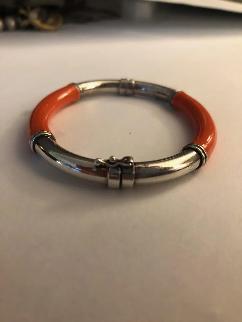 Vintage Milor Italian Orange Enamel Sterling Silver Hinged Bangle Bracelet - 2