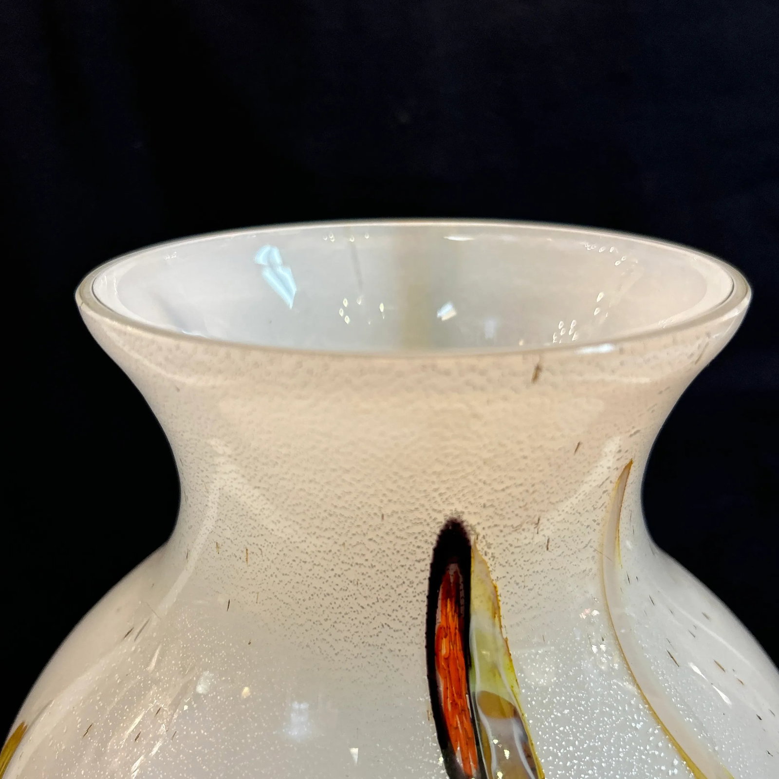Italian Hand Blown Millefiori Vase With Silver Leaf Flecking - 4